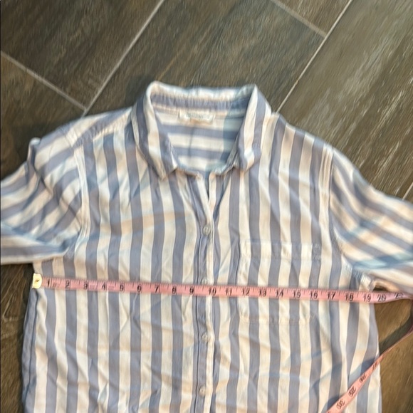 beachlunchlounge Blue and White Striped Button Down Shirt - Picture 7 of 10